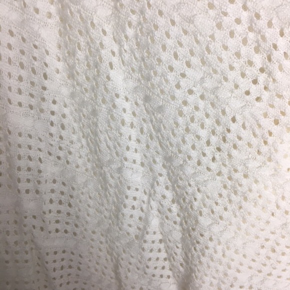 Max Studio Shrug White Size Large - Picture 8 of 16